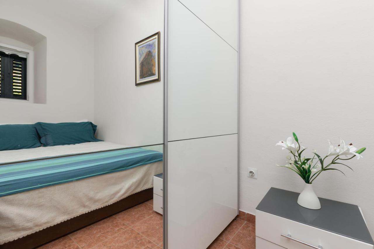 Tanja'S Seafront Orahovac Apartment Kotor Luaran gambar